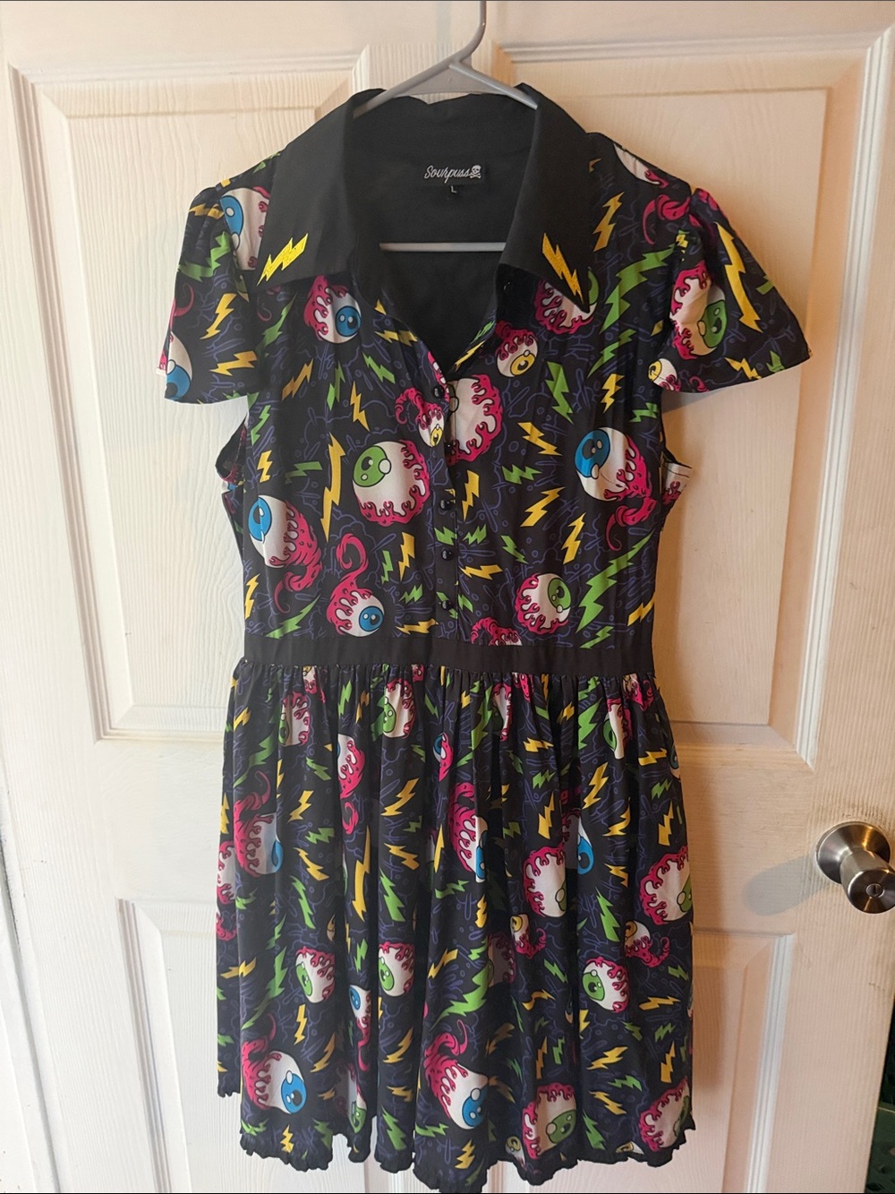 Sourpuss Black Eyeball & Lightning. very little stretch and only worn twice!